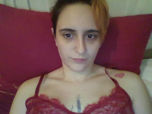 Hotredhead01 Adult Chat November 29, 2025