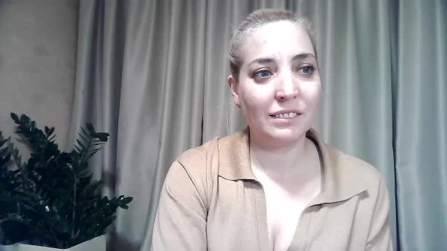 mariska-kiska Adult Chat November 29, 2025