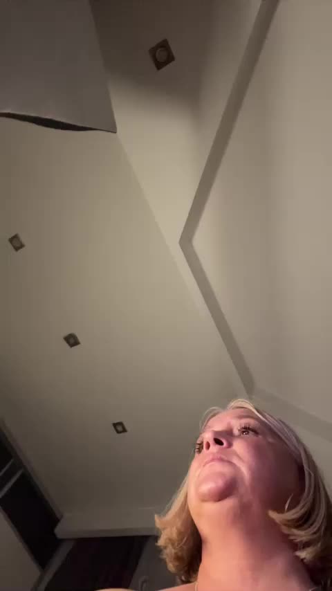 Eva-Bella Adult Chat November 29, 2025