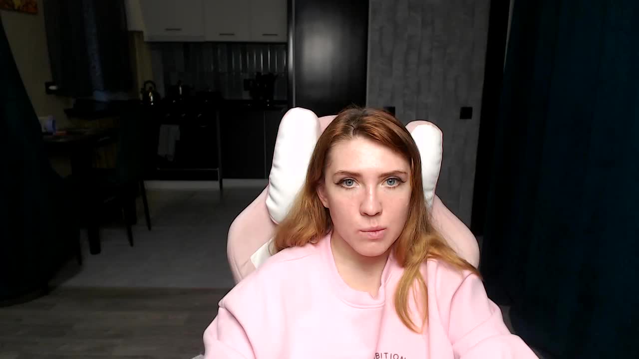 Regimasmile Adult Chat November 29, 2025