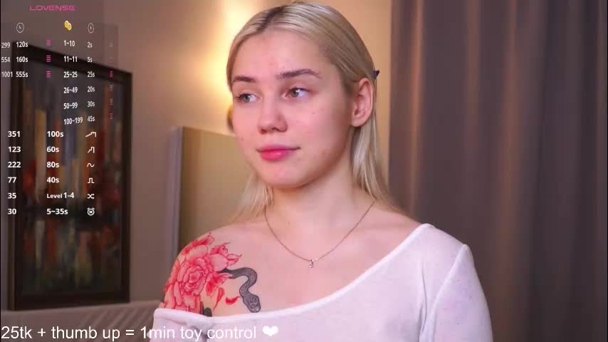 blue_bow Adult Chat November 29, 2025