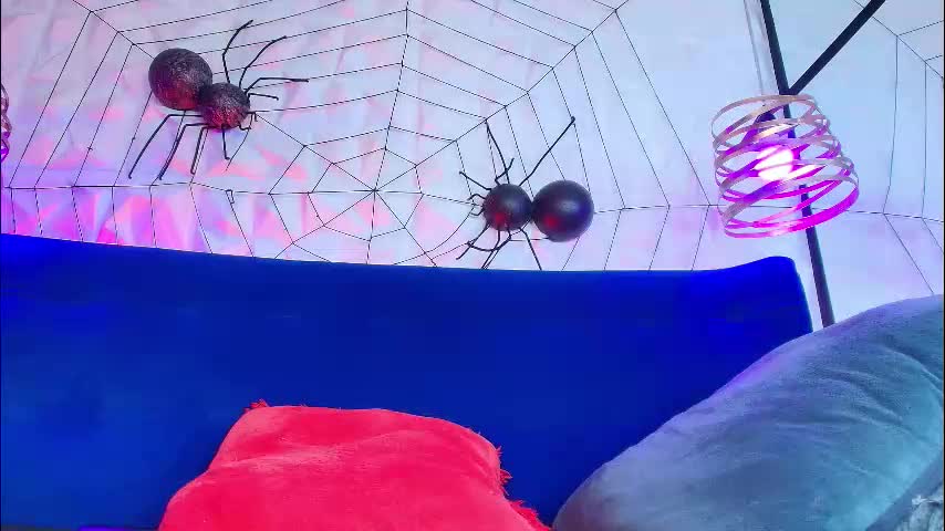 sweetie_foxxxx Adult Chat November 29, 2025