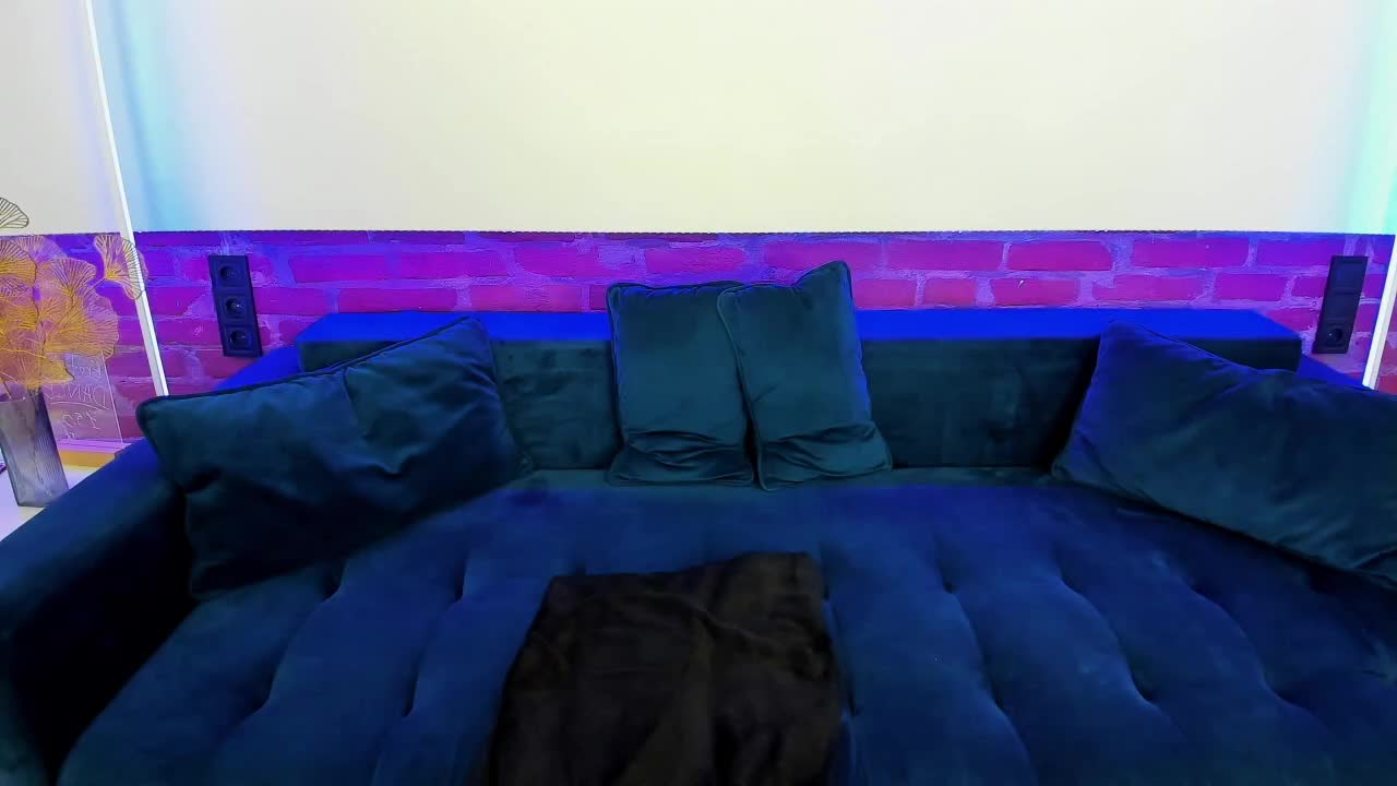 Annabel-xxx Adult Chat November 29, 2025