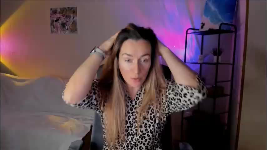 save_the_qween Adult Chat November 29, 2025