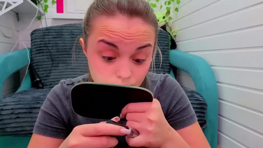 Misss_Vikk Adult Chat November 29, 2025