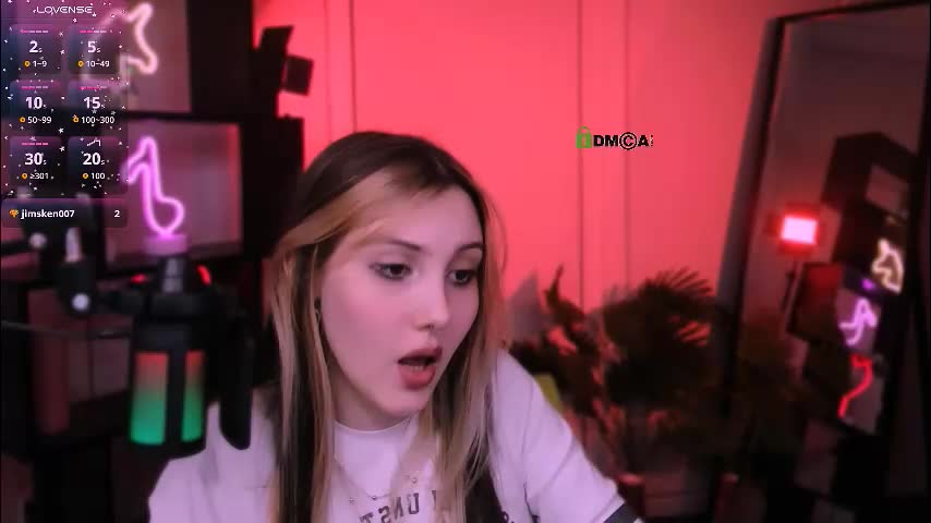 luna_tin Adult Chat November 29, 2025