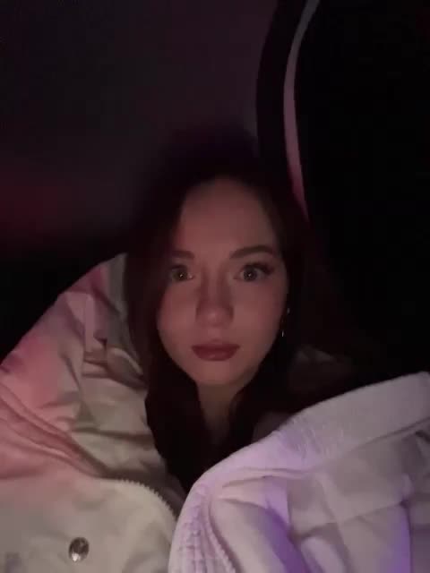 OlivkaVif Adult Chat November 30, 2025