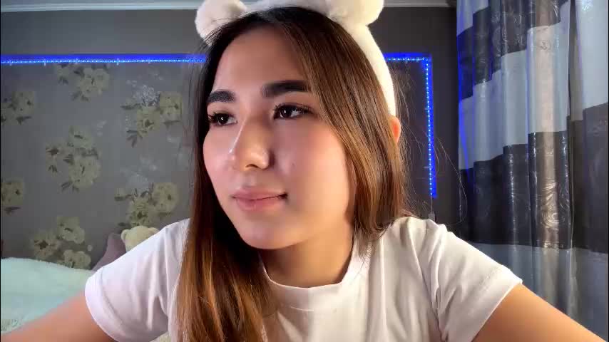 claribelatienza Adult Chat November 30, 2025