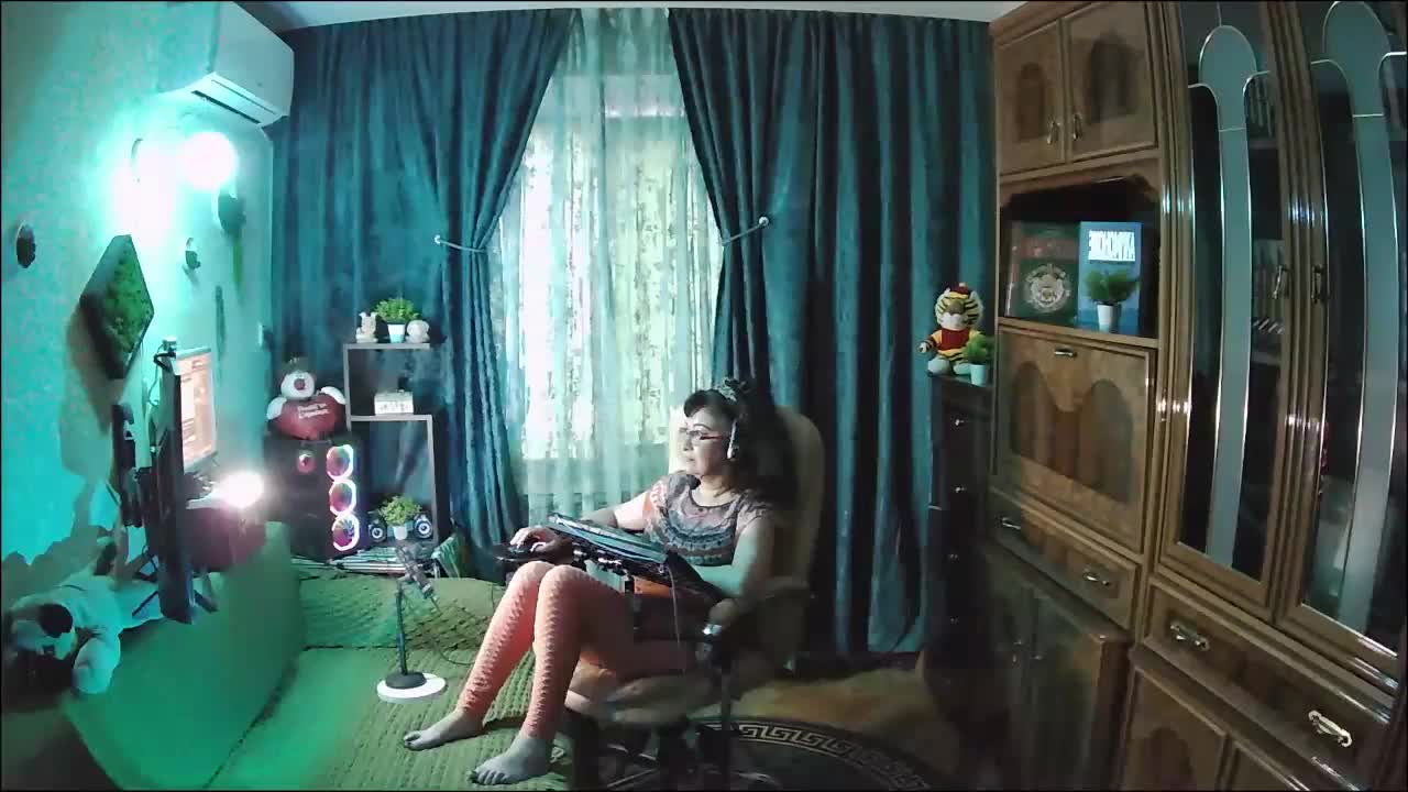 Infodar Adult Chat November 30, 2025