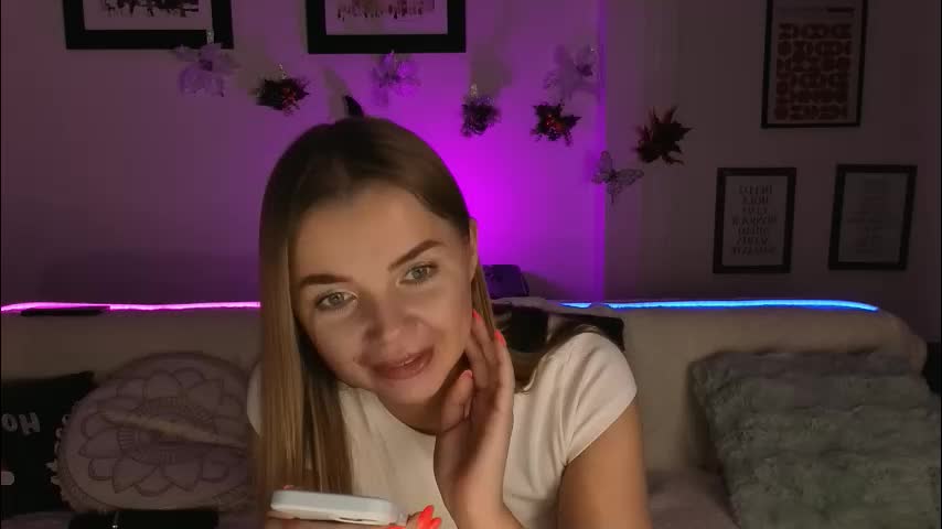 carriebradshawww Adult Chat November 30, 2025