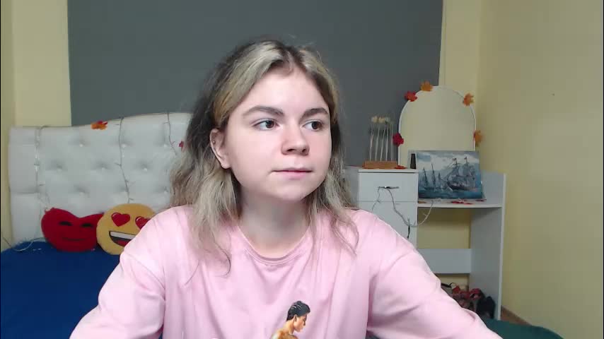 rrtinaredly Adult Chat November 30, 2025