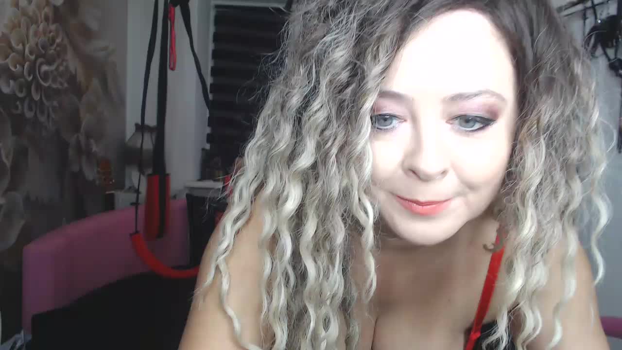 missGODDESS Adult Chat November 30, 2025