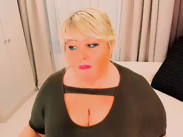 XBIGTITSXX Adult Chat November 30, 2025