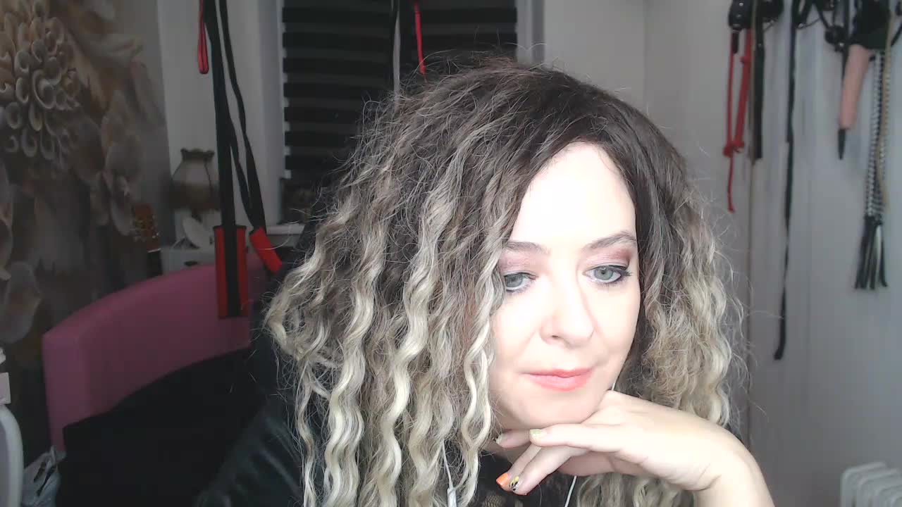 missGODDESS Adult Chat November 30, 2025