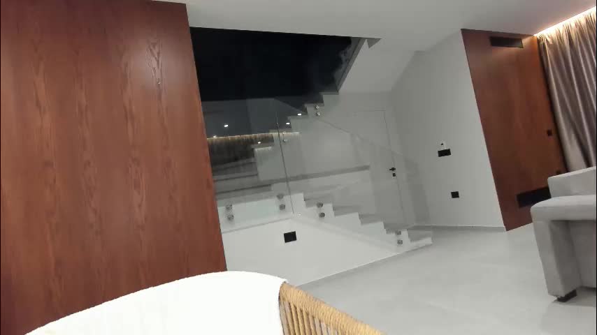 ehotlovea Adult Chat November 30, 2025