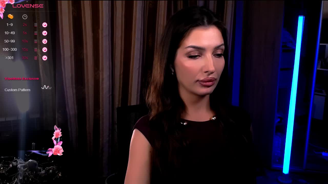 LauraBess Adult Chat November 30, 2025