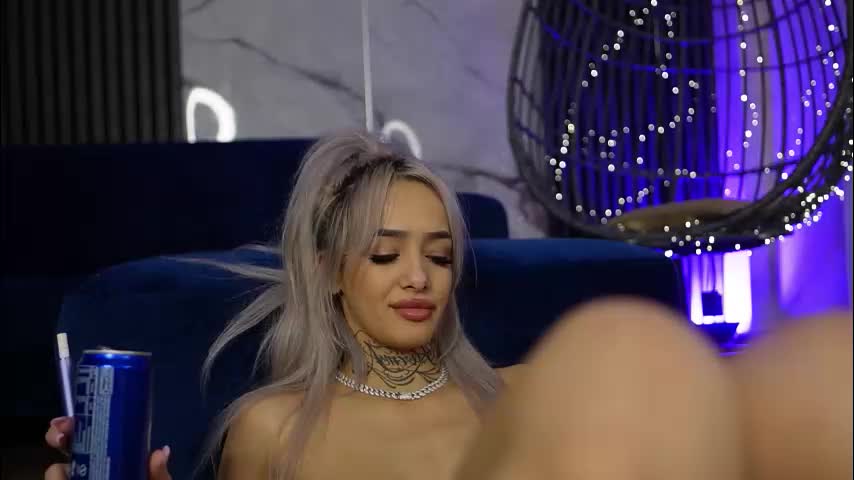 blondie_muller Adult Chat November 30, 2025