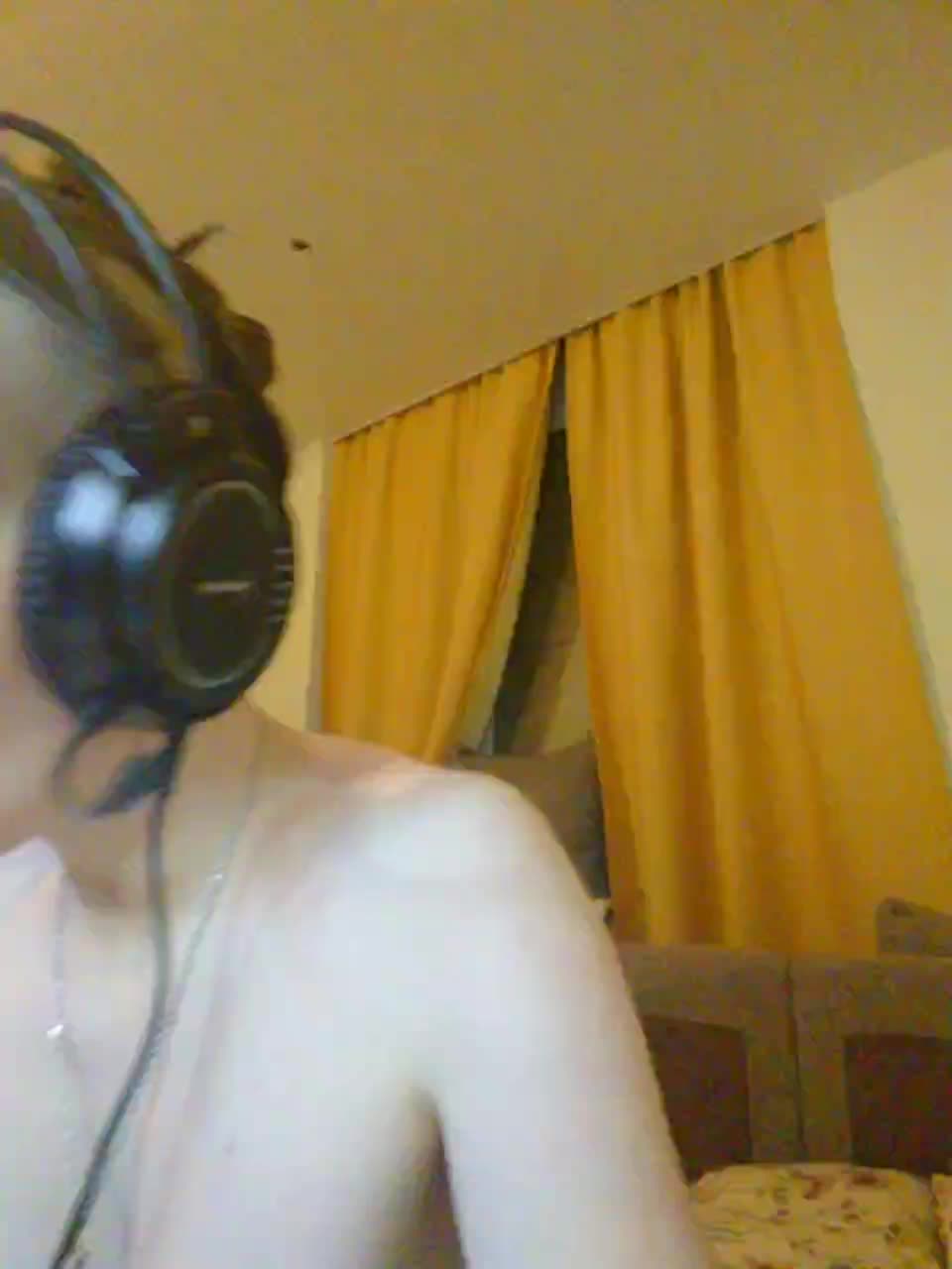 Magretta_Dering Adult Chat November 30, 2025