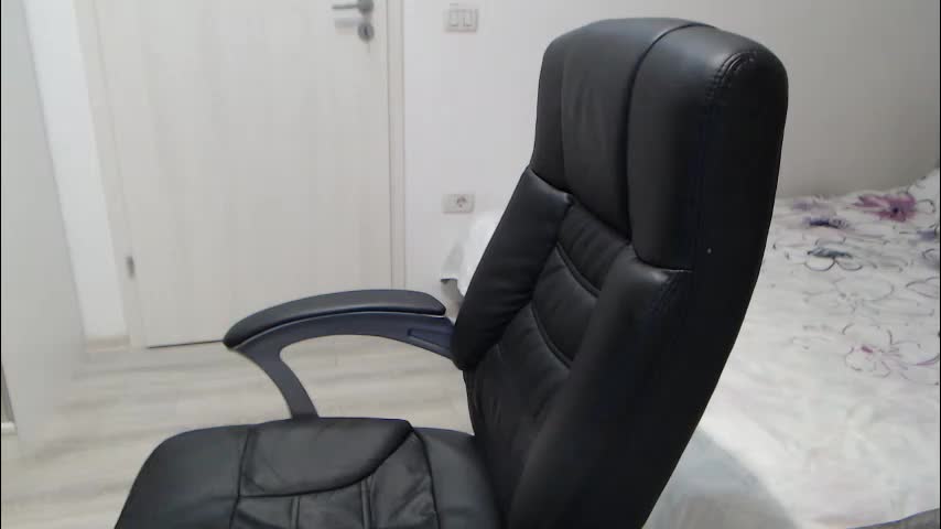 blue_eyes96 Adult Chat November 30, 2025