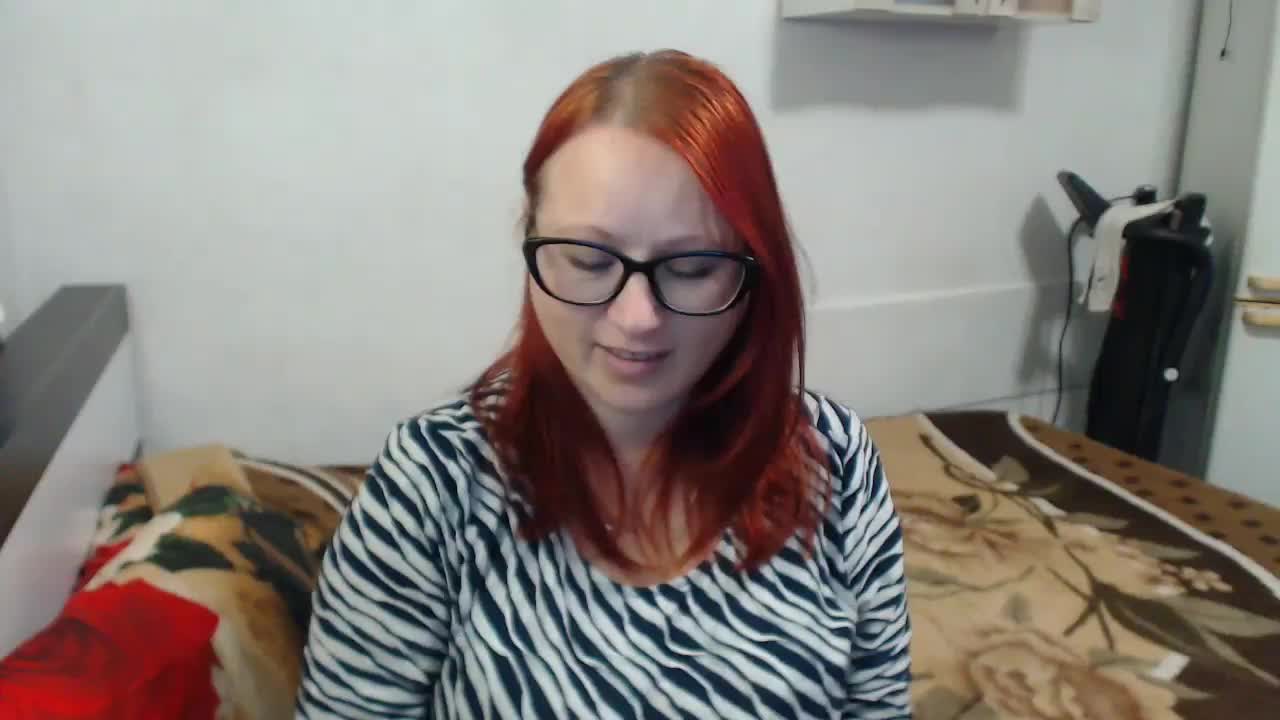 Lilia4joy Adult Chat November 30, 2025