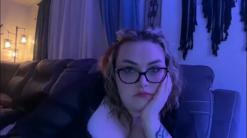 maroon_moon Adult Chat November 30, 2025