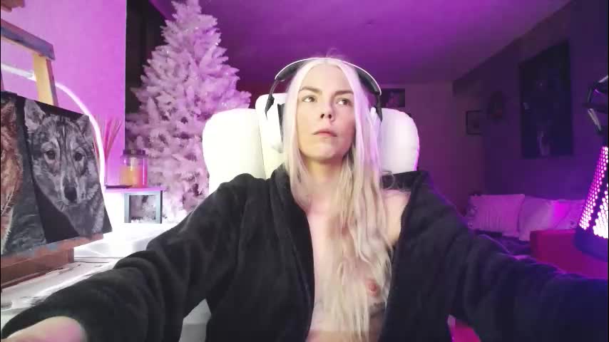 tinykylie Adult Chat November 30, 2025