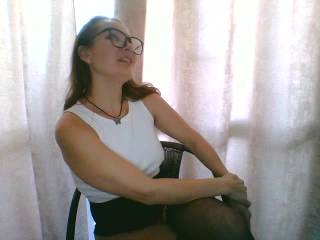 Yuliya333 Adult Chat November 30, 2025