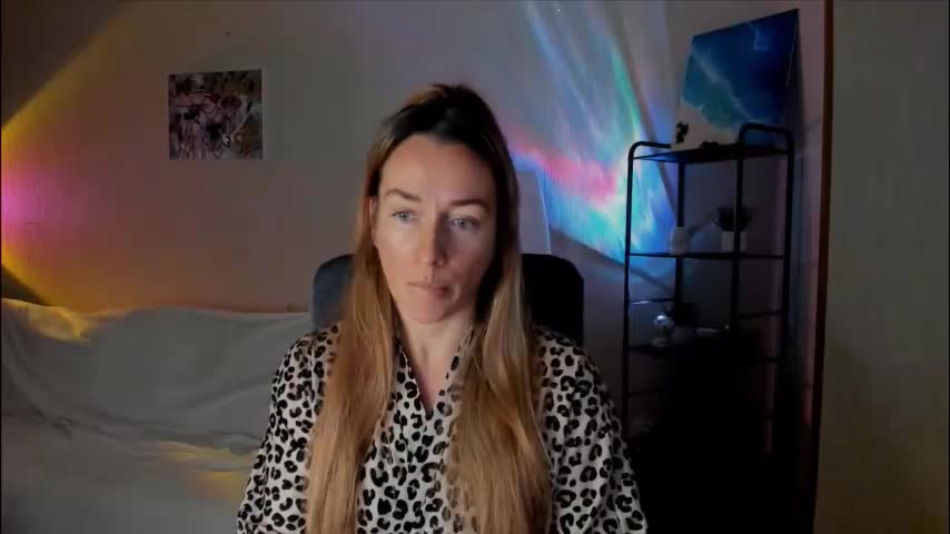 save_the_qween Adult Chat November 30, 2025