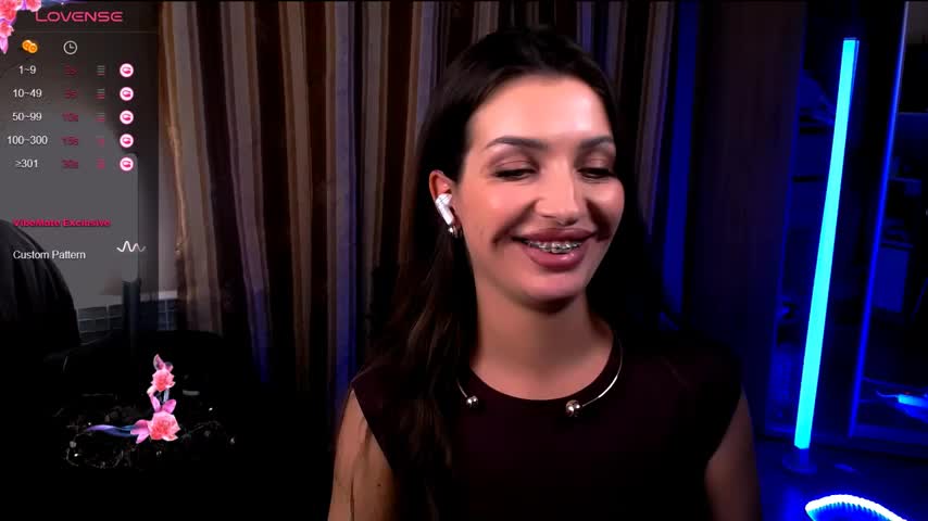 Laura_Bess Adult Chat November 30, 2025