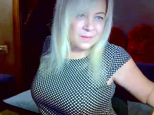 Savan35na Adult Chat November 30, 2025