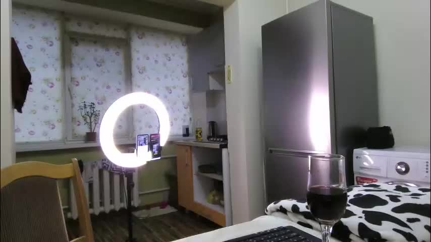 best_ass2000 Adult Chat November 30, 2025