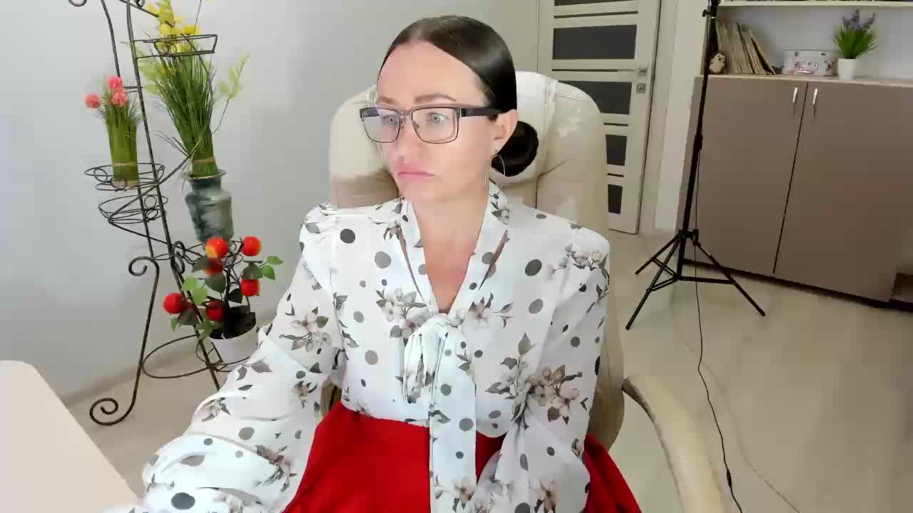 -Michelle- Adult Chat November 30, 2025