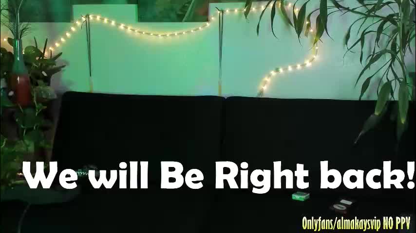 almakay01 Adult Chat November 30, 2025