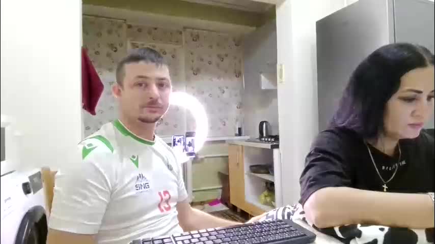 best_ass2000 Adult Chat November 30, 2025