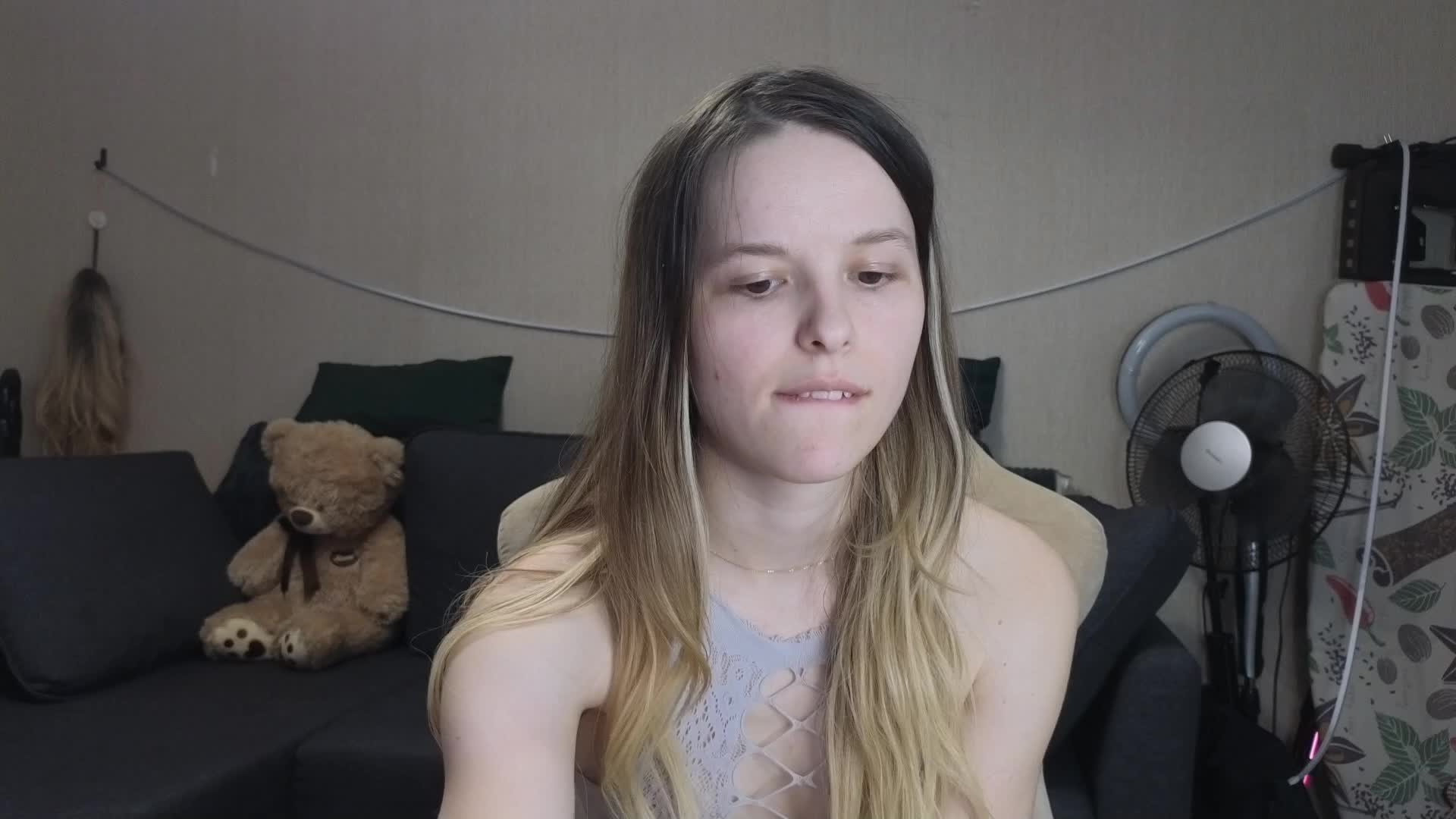 mali- Adult Chat November 30, 2025