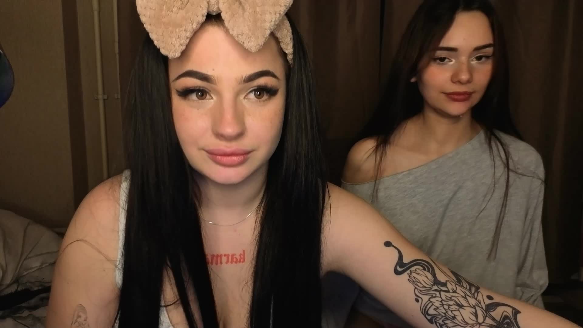 LisaAndDenis Adult Chat November 30, 2025