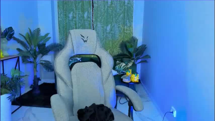 flexyfoxy Adult Chat November 30, 2025