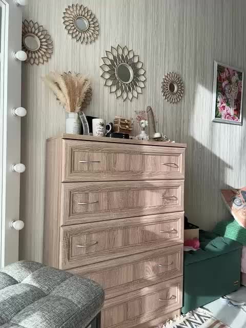 -SAHAROCHEK- Adult Chat November 30, 2025