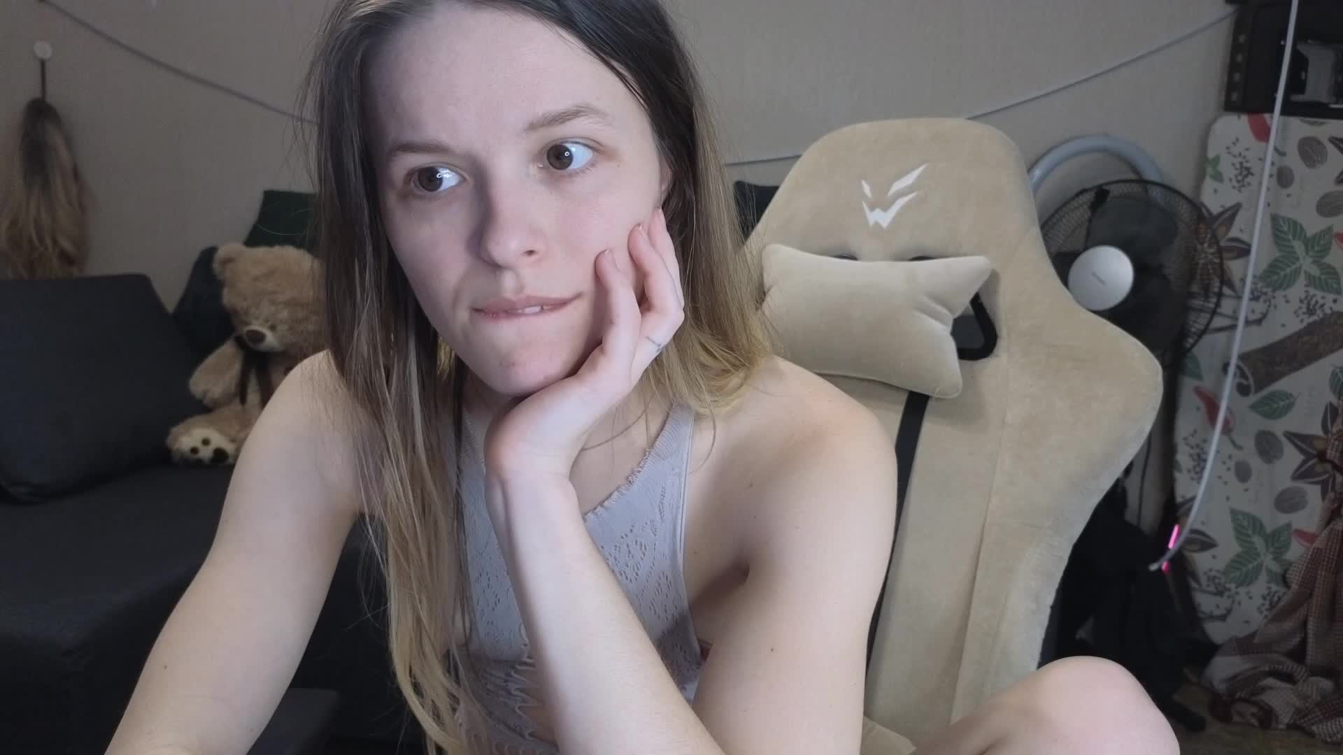 mali- Adult Chat November 30, 2025