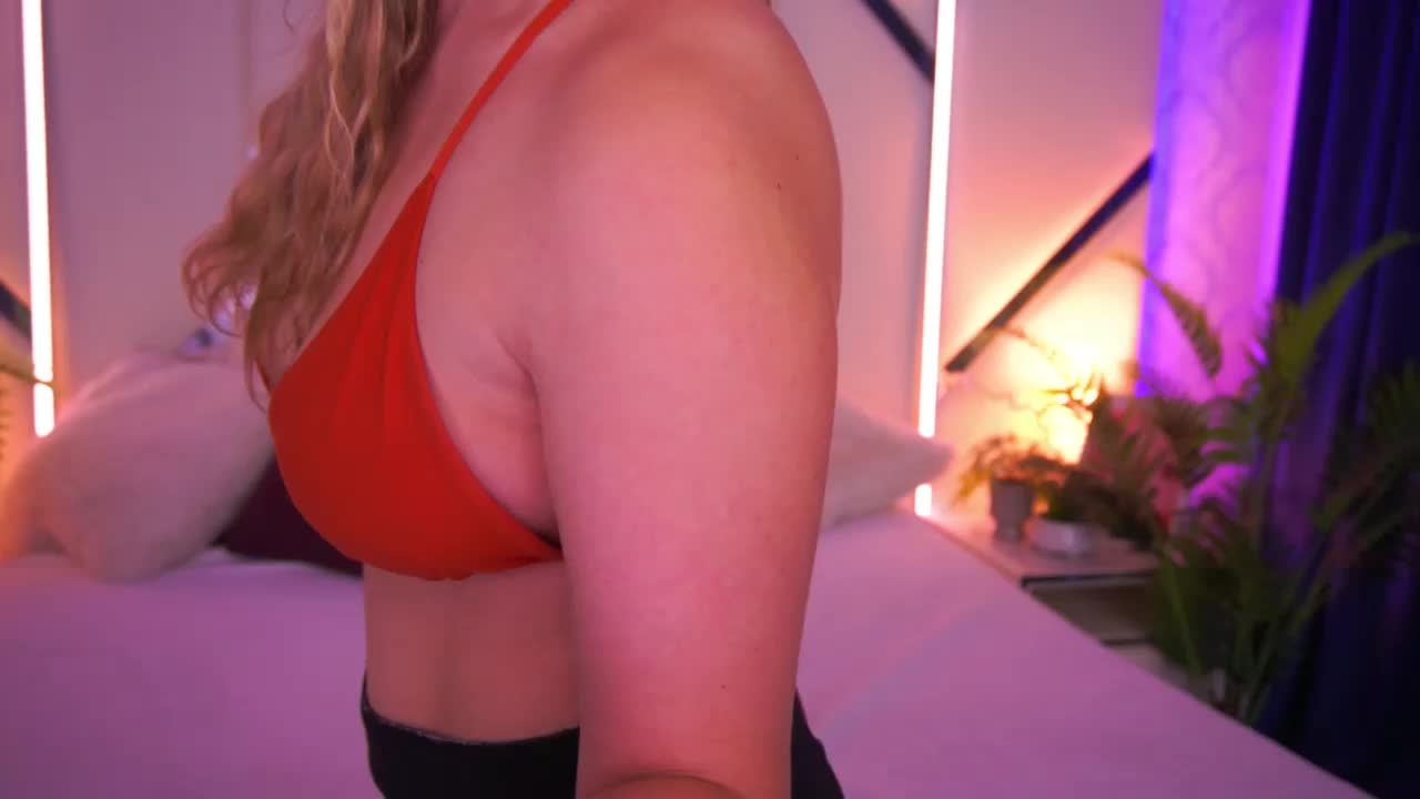 FloraGreys Adult Chat November 30, 2025