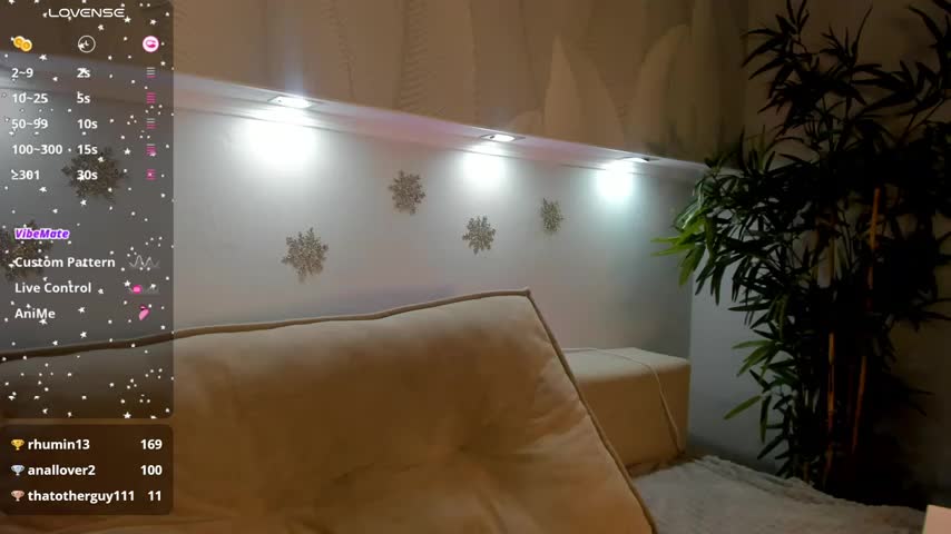 Luna_G0ld Adult Chat December 1, 2025