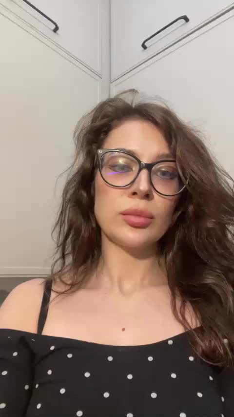 Azilanomi Adult Chat December 1, 2025