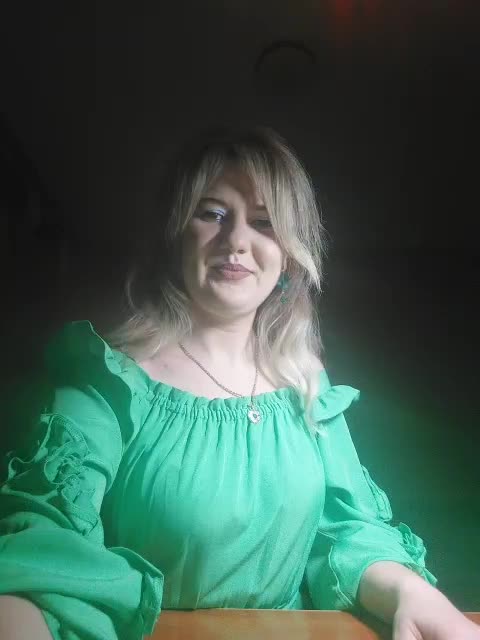 purplemoon1 Adult Chat December 1, 2025