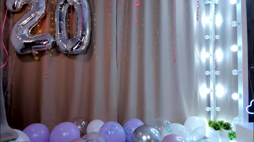 tate_angel Adult Chat December 1, 2025