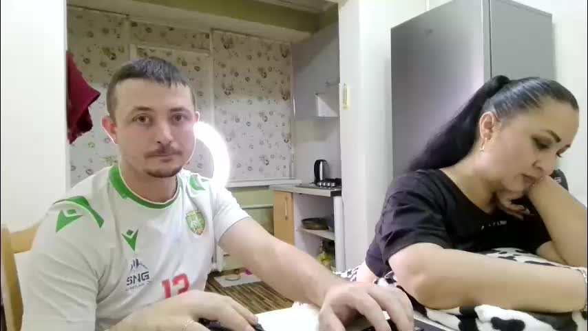 best_ass2000 Adult Chat December 1, 2025