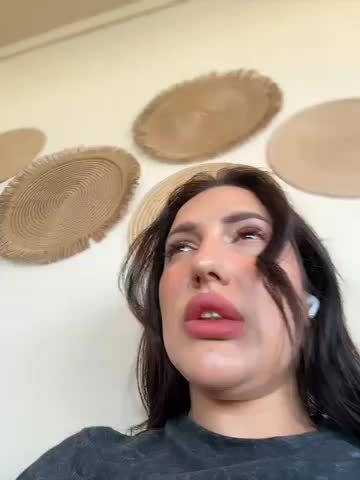 AleksandraRich Adult Chat December 1, 2025