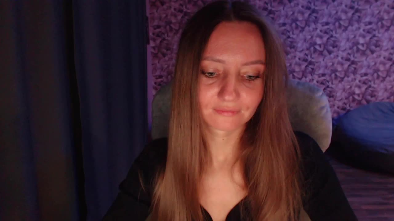 Kami_ Adult Chat December 1, 2025