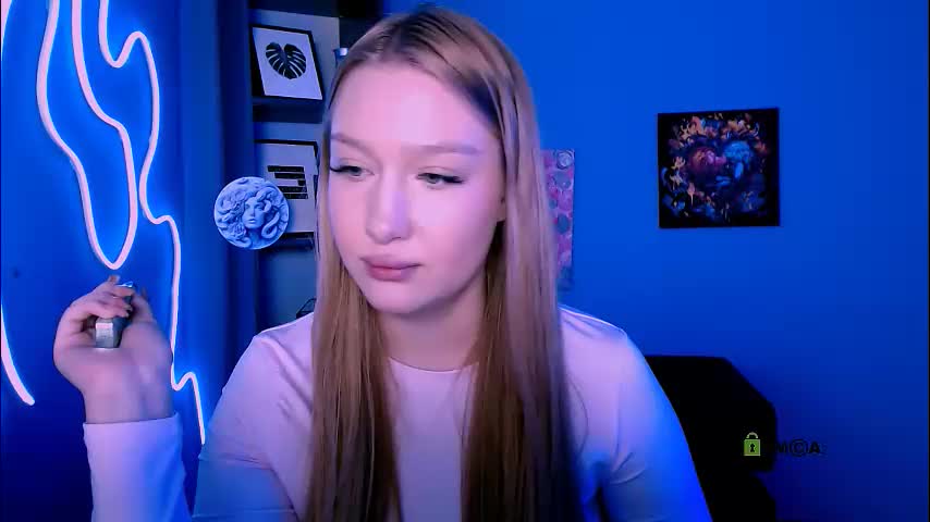 playful_sophie Adult Chat December 1, 2025