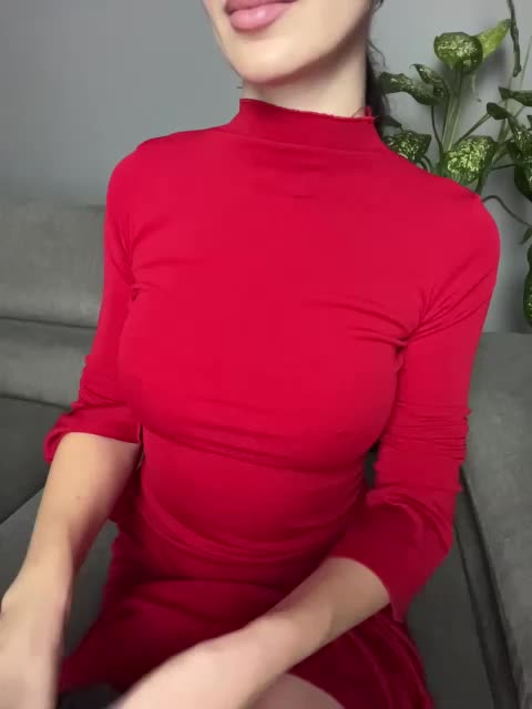 PrivateshowViKi Adult Chat December 1, 2025
