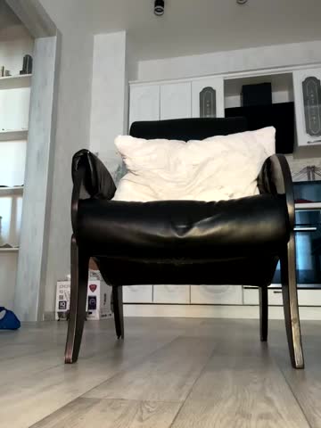 Adelina0001 Adult Chat December 1, 2025